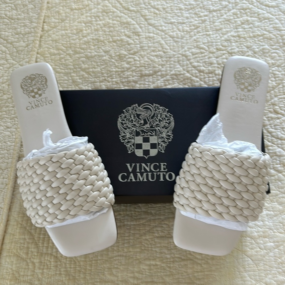 Vince Camuto slides